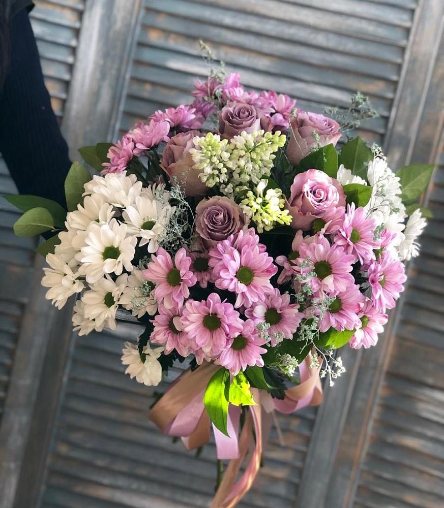 Букет Цветочный шарм в Майский Тульская область Букет цветов из: Хризантемы и Розы в Майский Тульская область