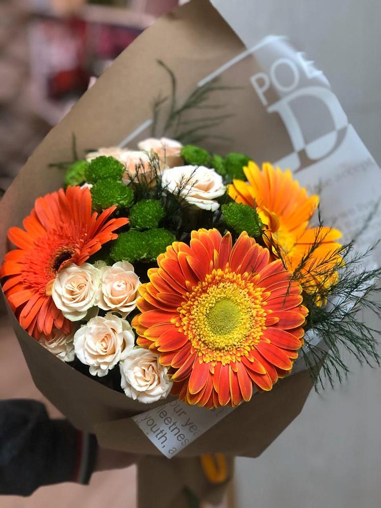Букет цветов из: Герберы, Хризантемы и Розы в Майский Тульская область