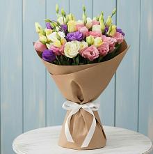 Букет цветов из:  Лизиантусы в Майский Тульская область