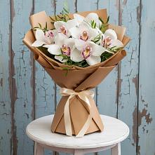 Букет цветов из:  Орхидеи и Розы в Майский Тульская область